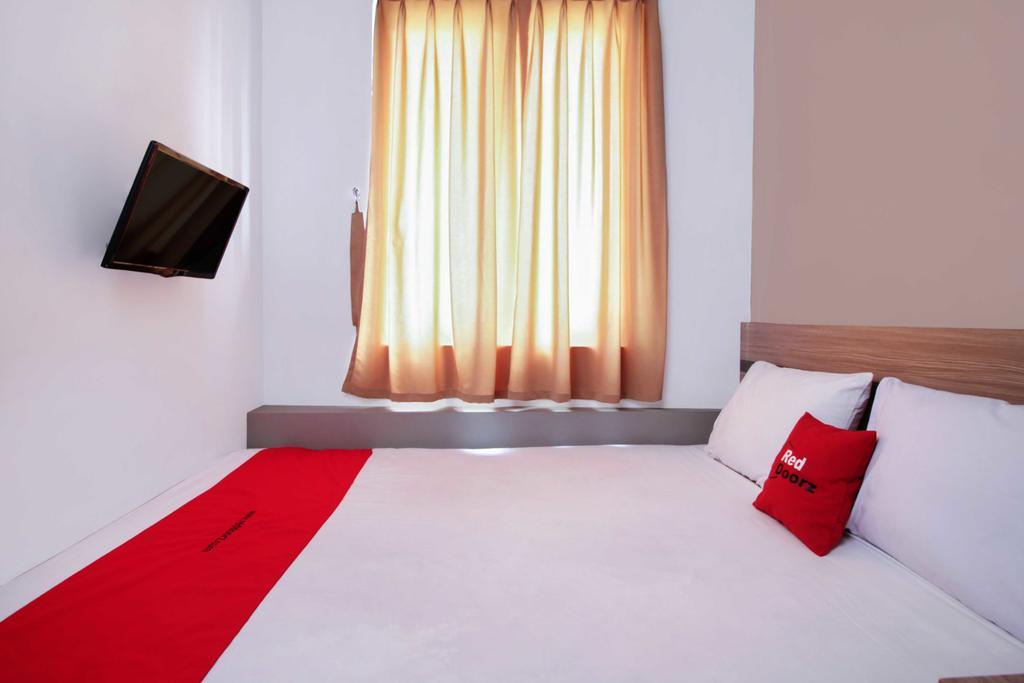 Reddoorz @ Karet Pedurenan 2 Jakarta Exterior photo