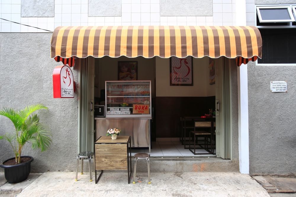 Reddoorz @ Karet Pedurenan 2 Jakarta Exterior photo